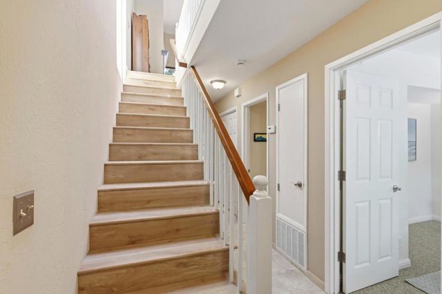 2052 Wharf Road, Capitola, CA 95010
