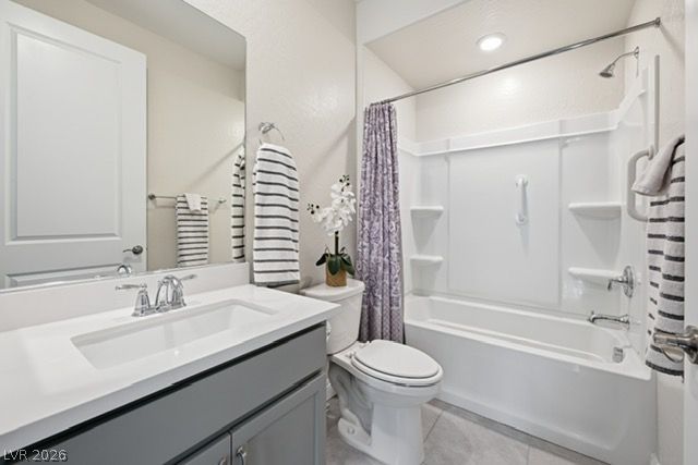 92 Lake Oasis Street, Henderson, NV 89011
