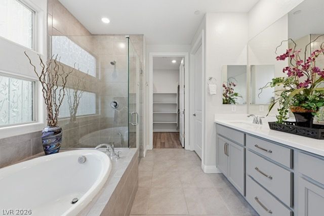 92 Lake Oasis Street, Henderson, NV 89011