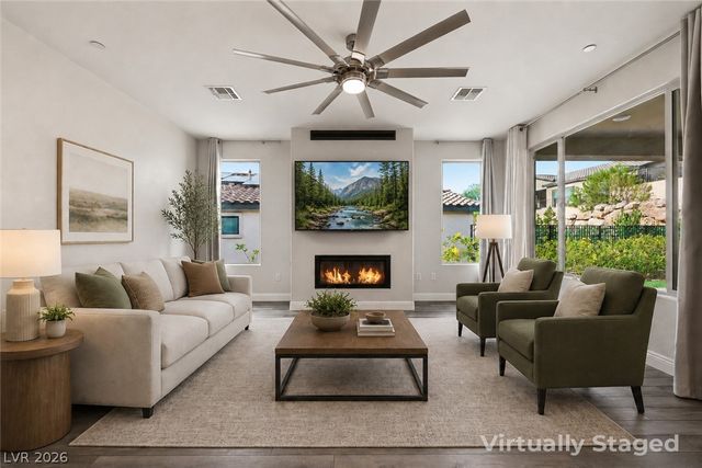 92 Lake Oasis Street, Henderson, NV 89011