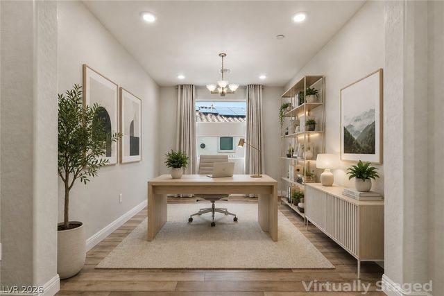 92 Lake Oasis Street, Henderson, NV 89011