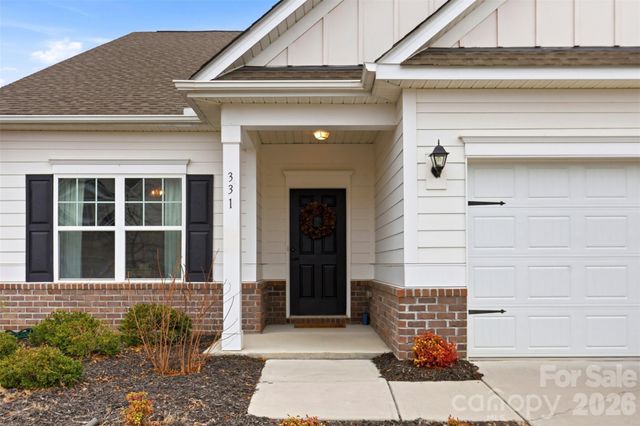 331 Ox Bow Circle, Mount Holly, NC 28120