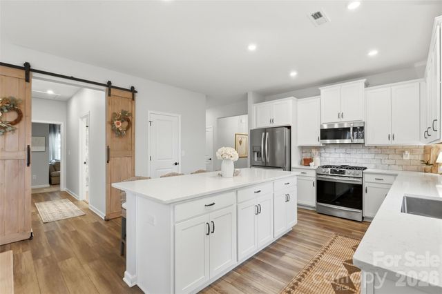 331 Ox Bow Circle, Mount Holly, NC 28120