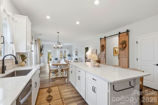 331 Ox Bow Circle, Mount Holly, NC 28120