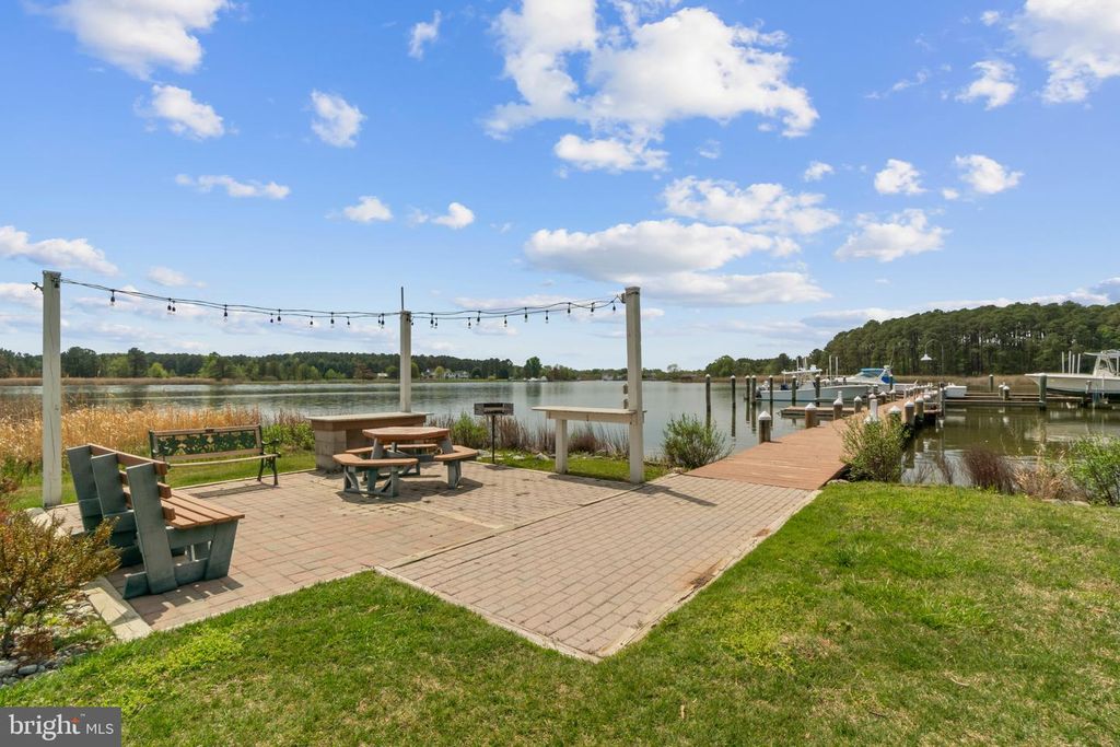 129 KIRWANS LANDING LN, Chester, MD 21619