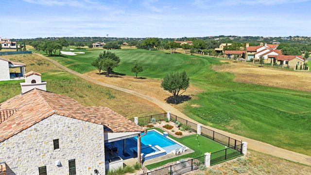 100 Encantada, Horseshoe Bay, TX 78657