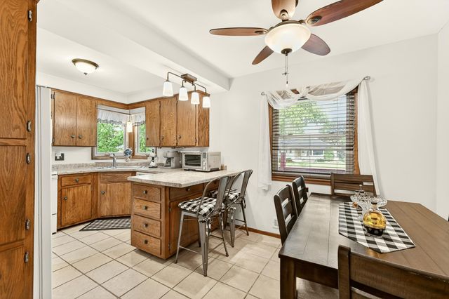 2400 16th Avenue NW, Rochester, MN 55901