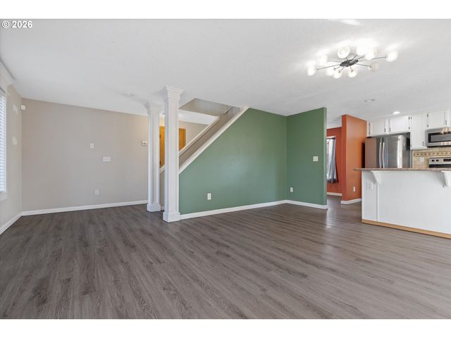 14142 Se BUSH St, Portland, OR 97236