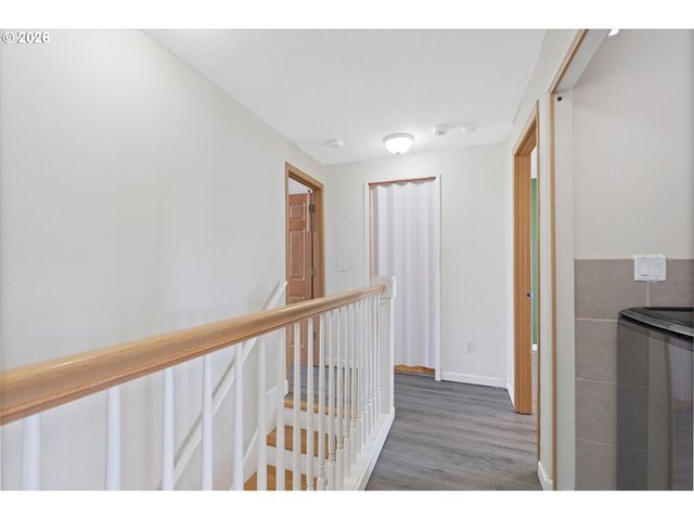 14142 Se BUSH St, Portland, OR 97236