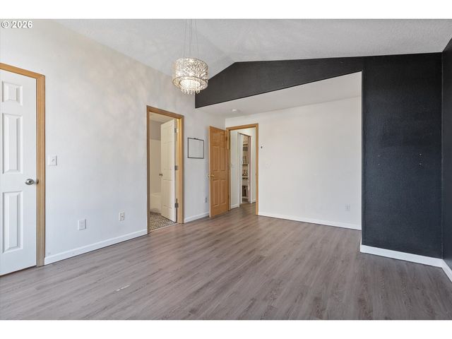 14142 Se BUSH St, Portland, OR 97236