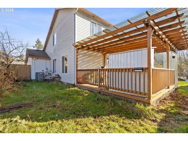 14142 Se BUSH St, Portland, OR 97236