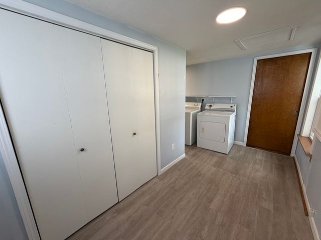 609 E Clay Street, Clinton, IL 61727