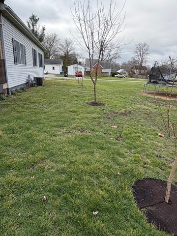 609 E Clay Street, Clinton, IL 61727