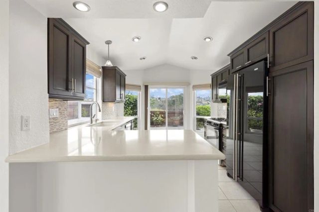 7302 Lantana Terrace, Carlsbad, CA 92011
