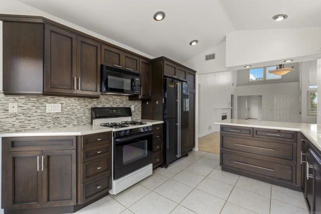 7302 Lantana Terrace, Carlsbad, CA 92011
