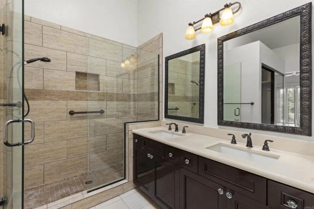 7302 Lantana Terrace, Carlsbad, CA 92011