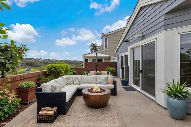7302 Lantana Terrace, Carlsbad, CA 92011