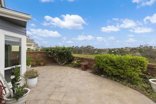 7302 Lantana Terrace, Carlsbad, CA 92011
