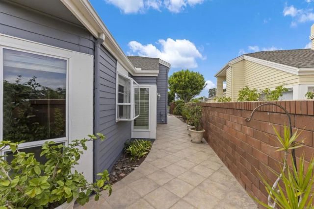7302 Lantana Terrace, Carlsbad, CA 92011