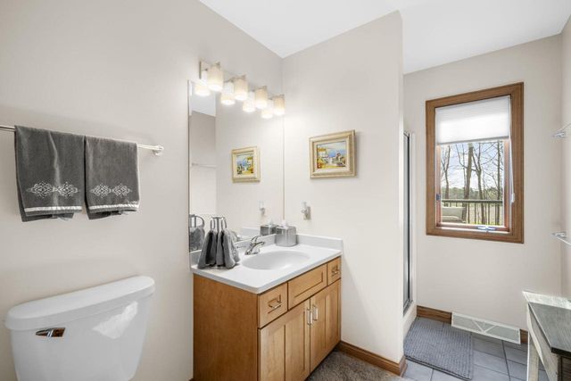 1622 Moonlit DRIVE, Richfield, WI 53076