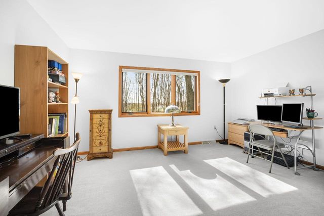 1622 Moonlit DRIVE, Richfield, WI 53076