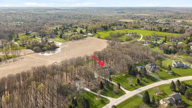 1622 Moonlit DRIVE, Richfield, WI 53076