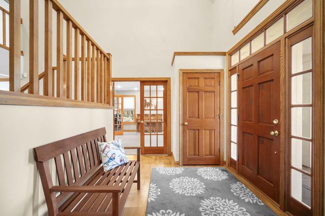 1622 Moonlit DRIVE, Richfield, WI 53076