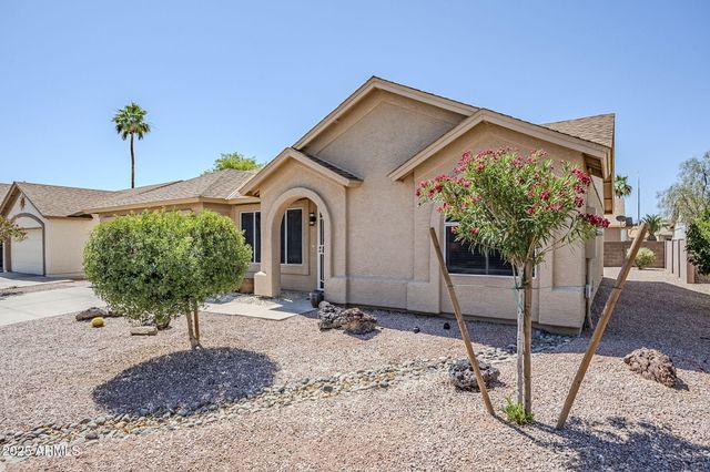 1519 E INDIAN WELLS Drive, Chandler, AZ 85249