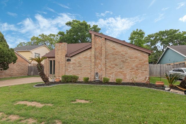 11406 Briar Forest Drive, Houston, TX 77077