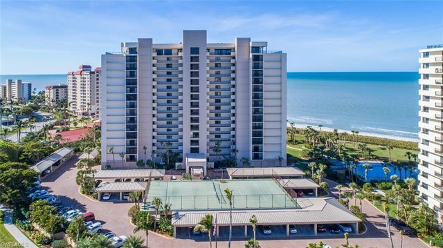 10851 Gulf Shore DR # 402, Naples, FL 34108