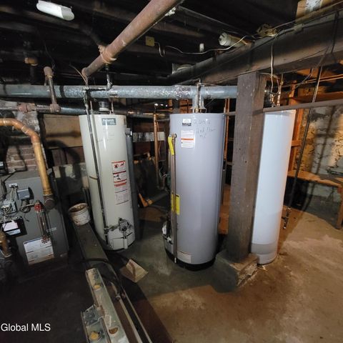 938 Park Avenue, Schenectady, NY 12308