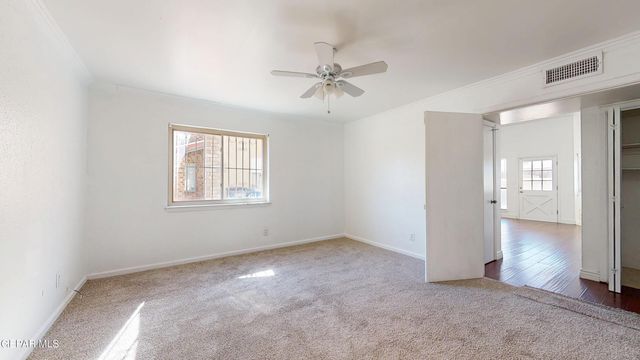 2001 Bobby Jones dr A, El Paso, TX 79936