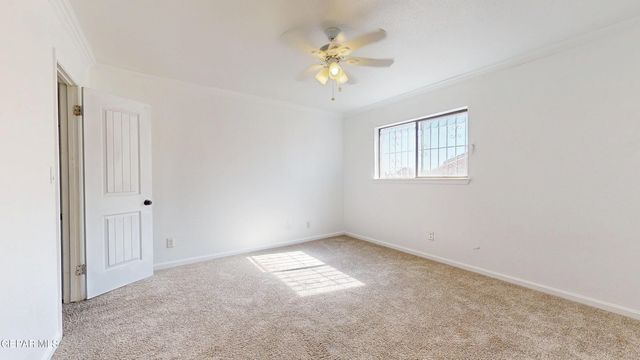 2001 Bobby Jones dr A, El Paso, TX 79936