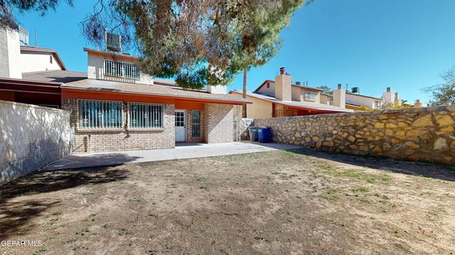 2001 Bobby Jones dr A, El Paso, TX 79936