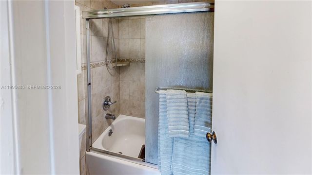 21121 SW 85th Ave 216, Cutler Bay, FL 33189