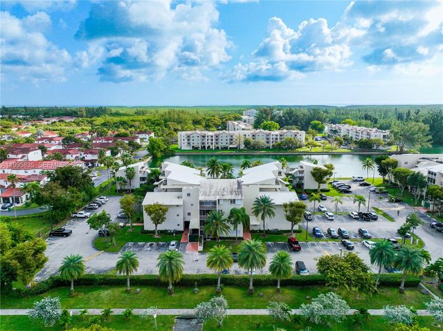 21121 SW 85th Ave 216, Cutler Bay, FL 33189
