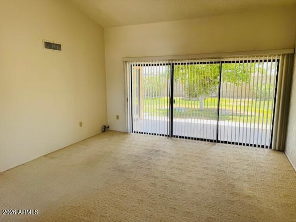 Image 17 of property listing at 13047 W PEACH BLOSSOM Drive, Sun City West, AZ 85375