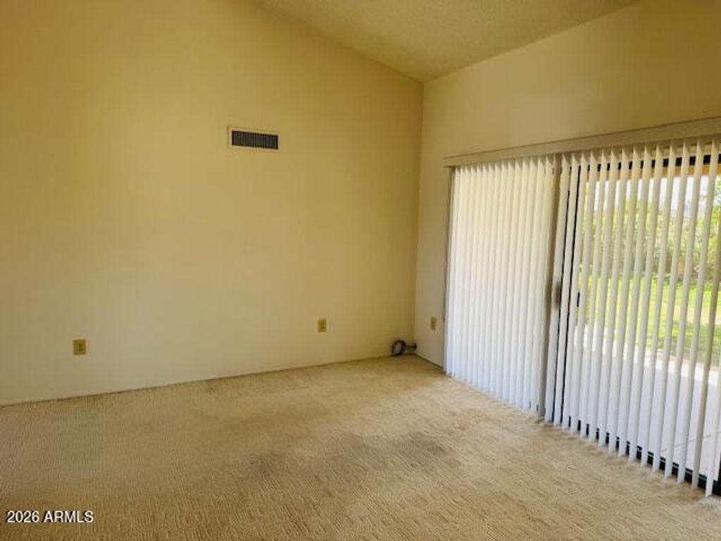 Image 18 of property listing at 13047 W PEACH BLOSSOM Drive, Sun City West, AZ 85375
