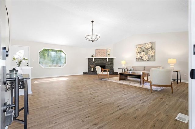 6455 Mill Crossing Court, Acworth, GA 30102