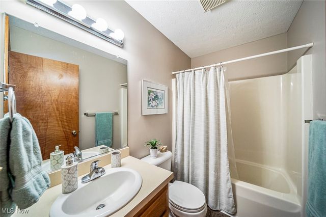 5822 Boneta Road, Medina, OH 44256