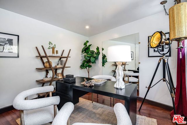 9234 Kinglet Drive, Los Angeles, CA 90069
