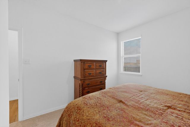 3401 Kingsview Drive, Denton, TX 76207