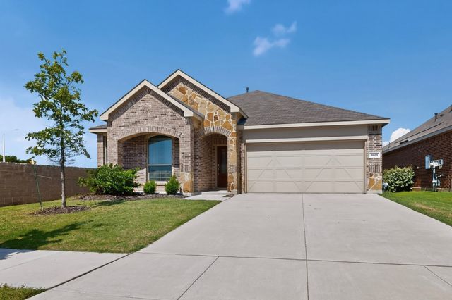 3401 Kingsview Drive, Denton, TX 76207