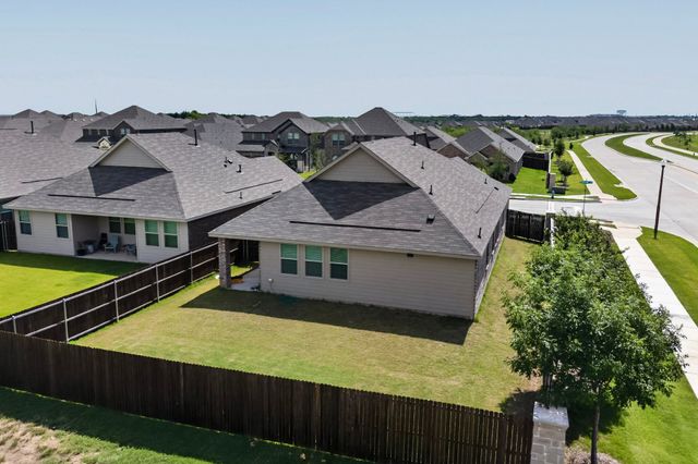 3401 Kingsview Drive, Denton, TX 76207