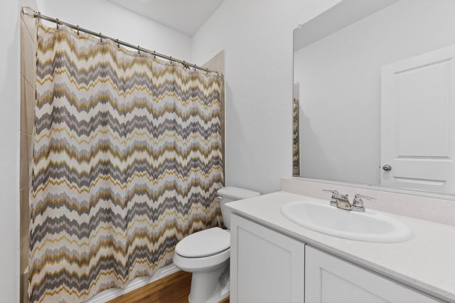 3401 Kingsview Drive, Denton, TX 76207
