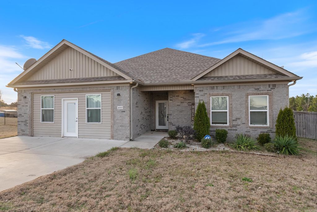 26543 S Sardis Road, Bauxite, AR 72011