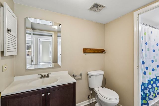 1760 BRISTOL Walk B, Hoffman Estates, IL 60169