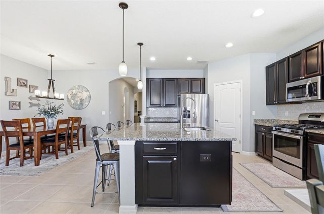 11218 SPRING POINT CIRCLE, Riverview, FL 33579