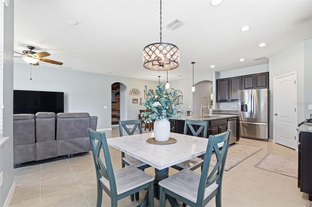 11218 SPRING POINT CIRCLE, Riverview, FL 33579