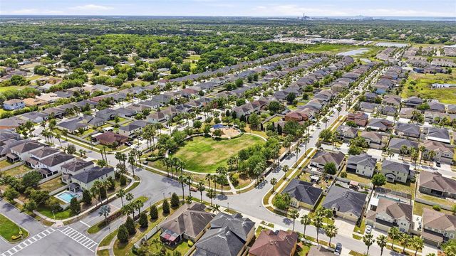 11218 SPRING POINT CIRCLE, Riverview, FL 33579